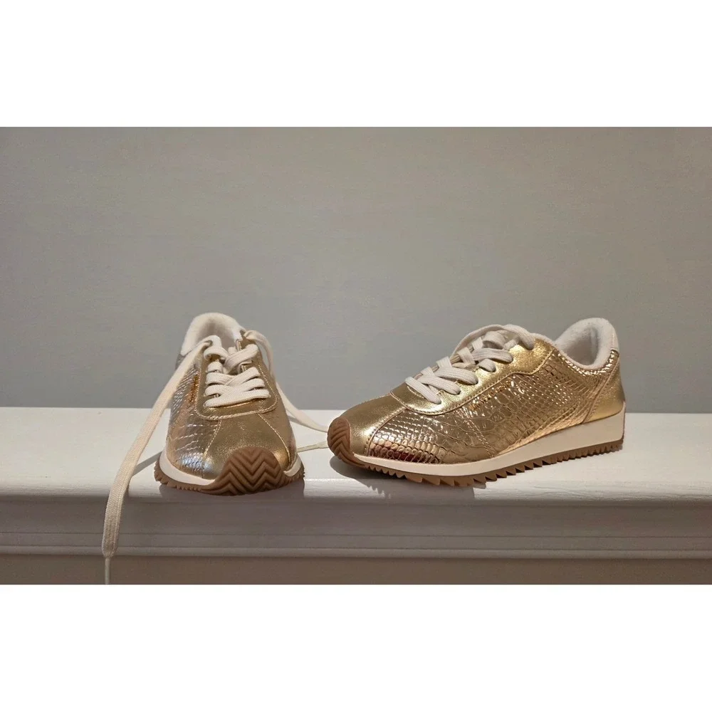 Women's sz 6 M Michael Kors Gold Metallic Croc Embossed Low Top Sneakers Lace Up